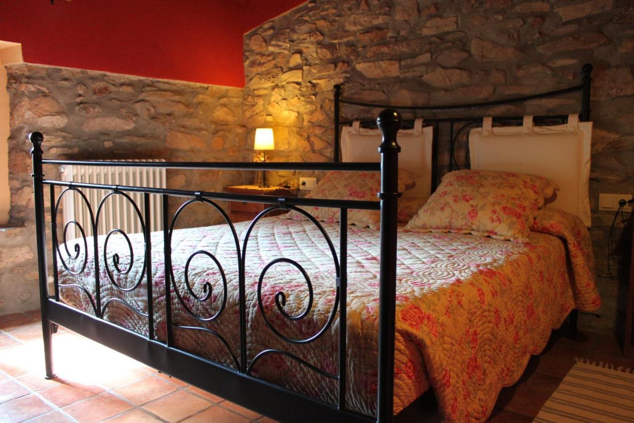 Bed And Breakfast Casanova De Sant Miquel Aiguafreda Room photo